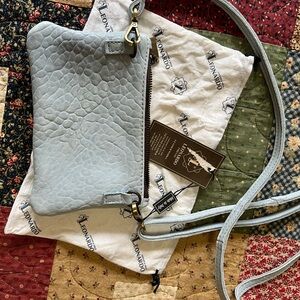 Leonardo Firenze Italian Leather Crossbody